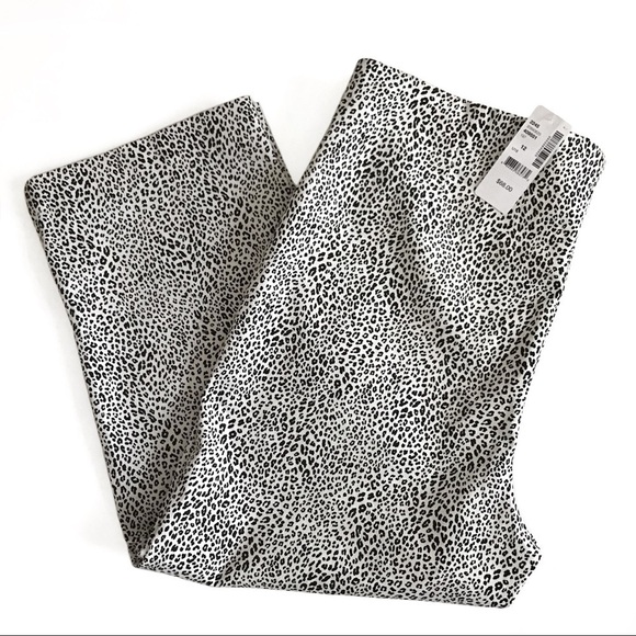 Nwt Leopard Capri Pants - Picture 13 of 14